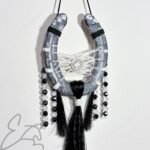 Horseshoe With Hair (style 1 )